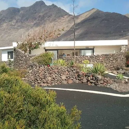 Karafive Teguise (Lanzarote)